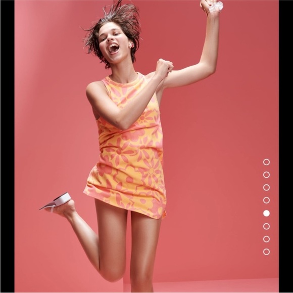 BLOGGERS FAVE Zara Jacquard Terrycloth Mod 60s Halter Mini Dress -NWT, sz S or L - Picture 9 of 12